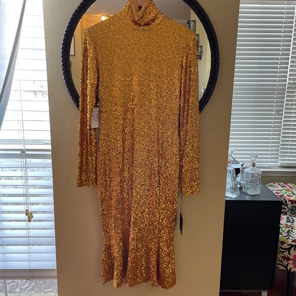 High-neck Sequined Fishtail-hem Dress - Picture 2 of 8
